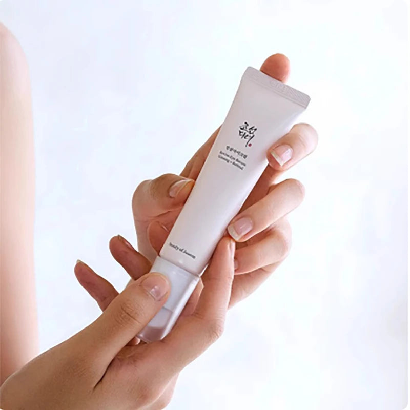 Touch Up Essence